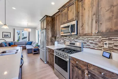 5182 W Lake Ave, South Jordan, UT 84009 - Photo 15
