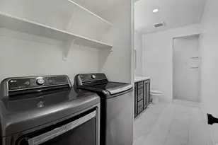 9749 N Hibiscus Ln, Eagle Mountain, UT 84005 - Photo 37