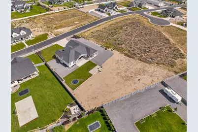 9749 N Hibiscus Ln, Eagle Mountain, UT 84005 - Photo 67