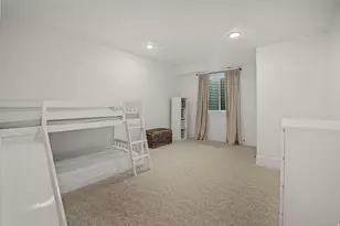 9749 N Hibiscus Ln, Eagle Mountain, UT 84005 - Photo 41