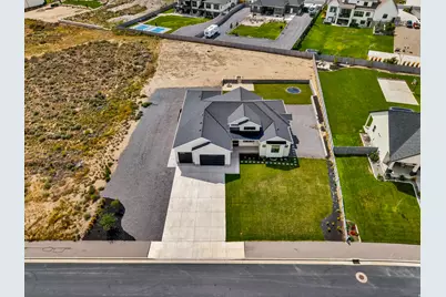 9749 N Hibiscus Ln, Eagle Mountain, UT 84005 - Photo 63