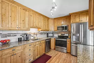 5271 S Springhouse Ln, Murray, UT 84107 - Photo 11