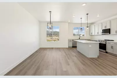 5243 N Greenfield Way #319, Eagle Mountain, UT 84005 - Photo 9