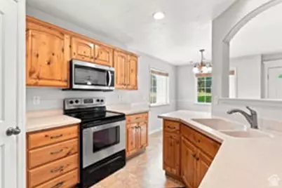803 W Brookside Ct, Payson, UT 84651 - Photo 7