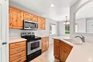 803 W Brookside Ct, Payson, UT 84651 - Photo 7