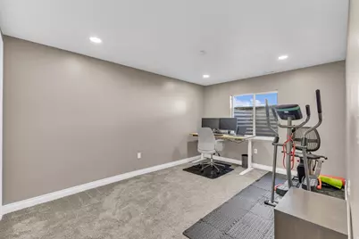 2066 W 2280 S, Woods Cross, UT 84087 - Photo 27