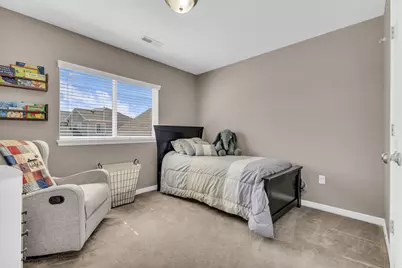 2066 W 2280 S, Woods Cross, UT 84087 - Photo 21