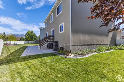 2066 W 2280 S, Woods Cross, UT 84087 - Photo 29