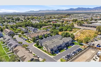 1628 W Little Oak Ct S, West Valley, UT 84119 - Photo 21