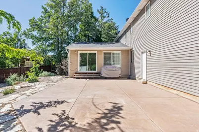 9066 S Newcastle Cir, Sandy, UT 84093 - Photo 37