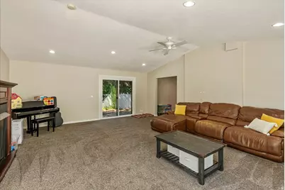 9066 S Newcastle Cir, Sandy, UT 84093 - Photo 15