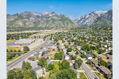 9066 S Newcastle Cir, Sandy, UT 84093 - Photo 43