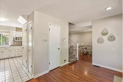9066 S Newcastle Cir, Sandy, UT 84093 - Photo 5