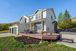 768 N Maple St, Huntsville, UT 84317 - Photo 1