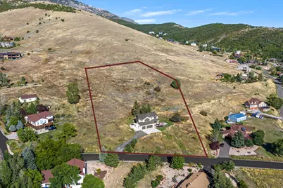 768 N Maple St, Huntsville, UT 84317 - Photo 43