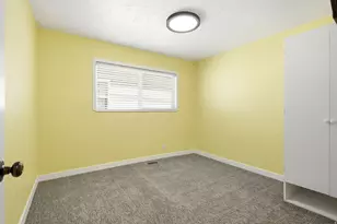 306 Cross St, Ogden, UT 84404 - Photo 7