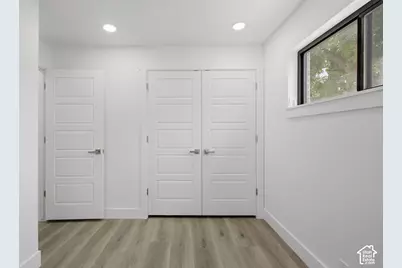 2936 E La Joya Dr S, Holladay, UT 84124 - Photo 29