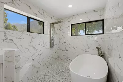 2936 E La Joya Dr S, Holladay, UT 84124 - Photo 25