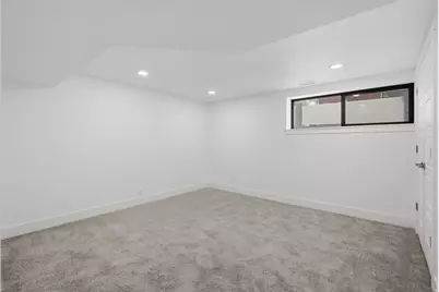 2936 E La Joya Dr S, Holladay, UT 84124 - Photo 35