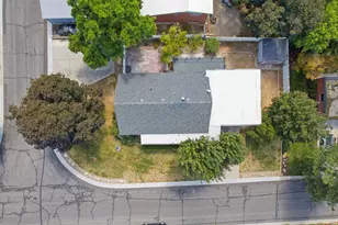 2936 E La Joya Dr S, Holladay, UT 84124 - Photo 47