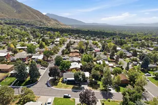 2936 E La Joya Dr S, Holladay, UT 84124 - Photo 49