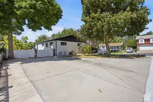 2936 E La Joya Dr S, Holladay, UT 84124 - Photo 43