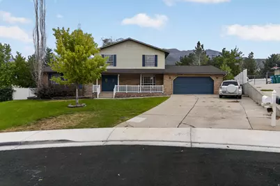 110 W 1960 N, Orem, UT 84057 - Photo 3