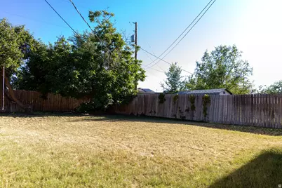 2105 W 3875 S, Roy, UT 84067 - Photo 21