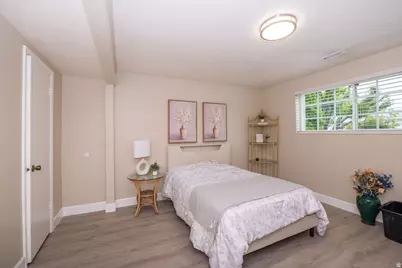 6123 S Rodeo Ln, Murray, UT 84121 - Photo 21