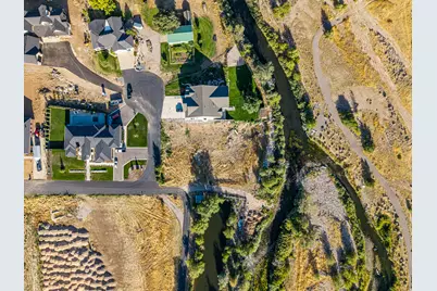 6794 S 2125 E #7, Uintah, UT 84405 - Photo 13