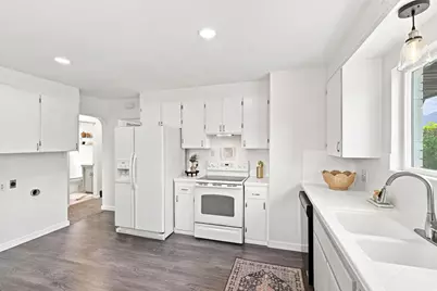 265 N Center St, American Fork, UT 84003 - Photo 7