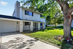 8209 S Valencia Pl, Sandy, UT 84093 - Photo 3