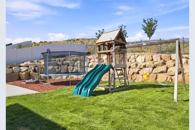 7485 N White Birch Dr, Eagle Mountain, UT 84005 - Photo 23
