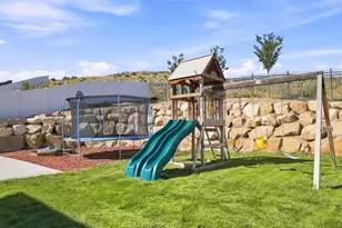7485 N White Birch Dr, Eagle Mountain, UT 84005 - Photo 23