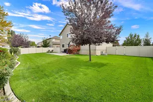 2578 W 1890 N, Clinton, UT 84015 - Photo 25