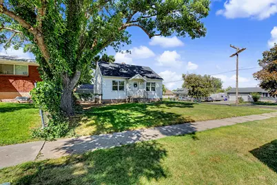 199 N Pinehurst Ave, Tooele, UT 84074 - Photo 5