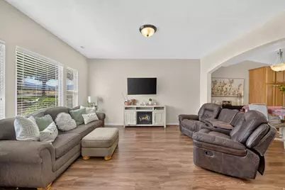5254 W Cool Water Way S, West Jordan, UT 84081 - Photo 7