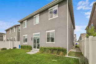 2063 W 3360 S, Syracuse, UT 84075 - Photo 31