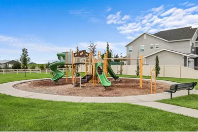 2063 W 3360 S, Syracuse, UT 84075 - Photo 43