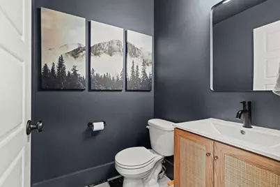 2063 W 3360 S, Syracuse, UT 84075 - Photo 17