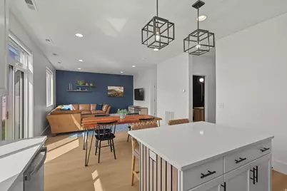 2063 W 3360 S, Syracuse, UT 84075 - Photo 13