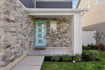 2063 W 3360 S, Syracuse, UT 84075 - Photo 3