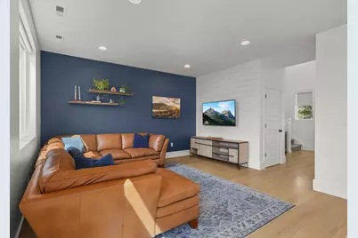2063 W 3360 S, Syracuse, UT 84075 - Photo 7
