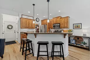 908 N 940 W, Orem, UT 84057 - Photo 5
