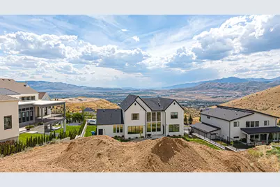 4899 N Vialetto Way #206, Lehi, UT 84048 - Photo 11