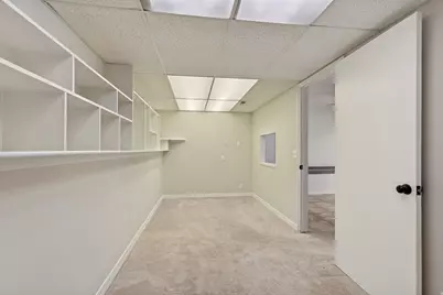 8138 S Angel St, Sandy, UT 84070 - Photo 25