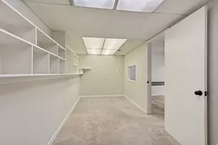 8138 S Angel St, Sandy, UT 84070 - Photo 25