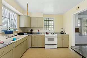 804 E 10600 S, Sandy, UT 84094 - Photo 7