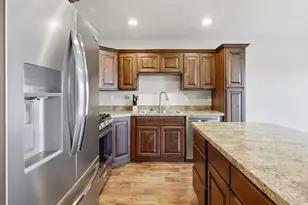 1852 E Whitetail Dr, Layton, UT 84040 - Photo 3