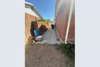 6462 S Tamra Dr W, Taylorsville, UT 84129 - Photo 3
